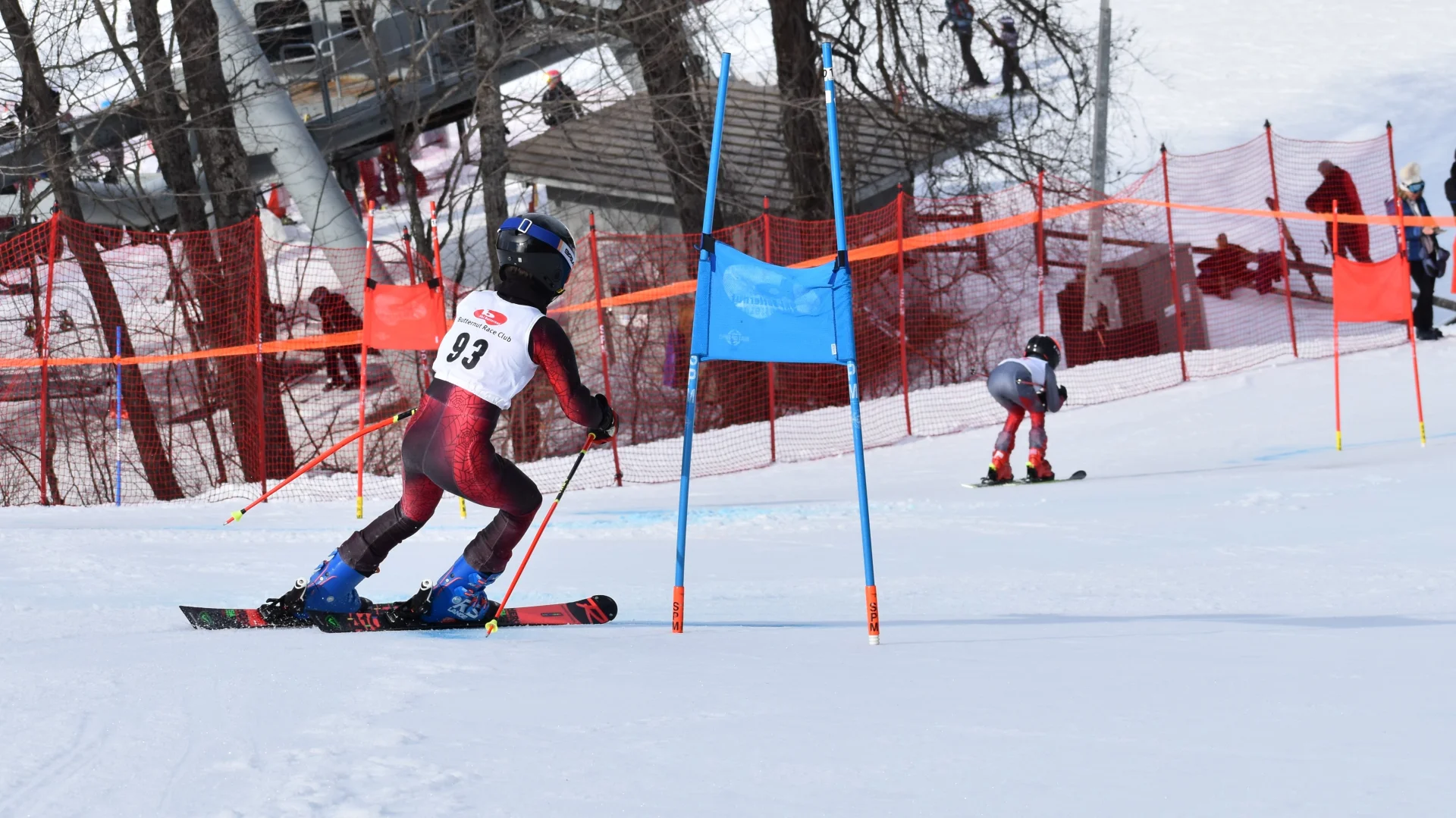 interclub skiier
